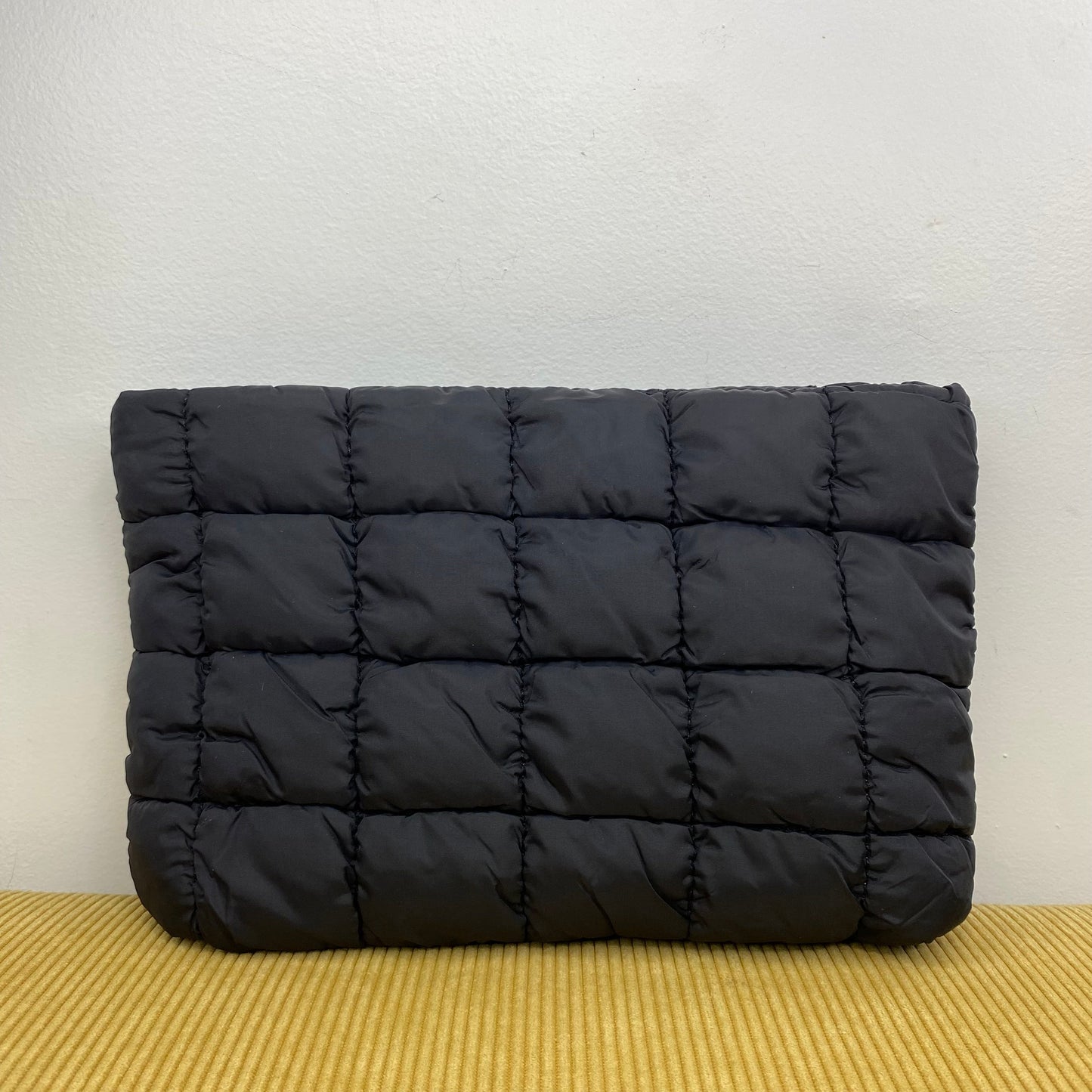 Puffer Pouch & Bow Wristlet
