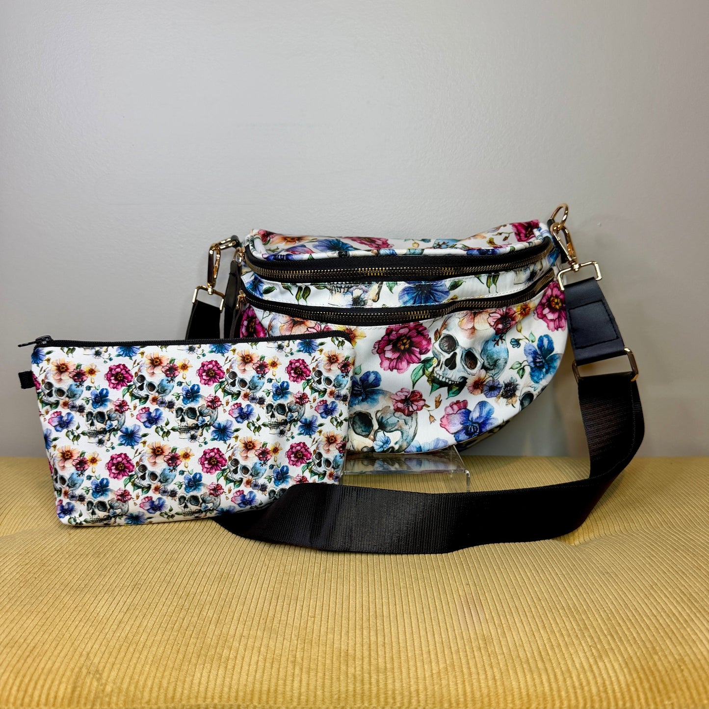 Bundled Set - Roni & Pouch - Halloween Fall Floral Skull on White