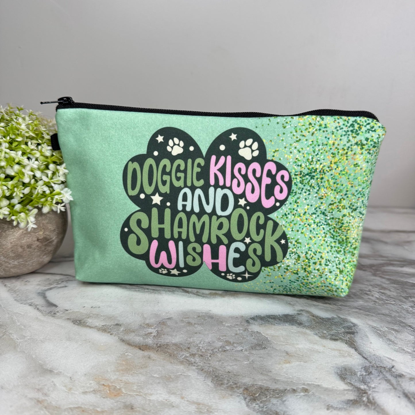 Pouch - St Patrick’s Day - Doggie Kisses