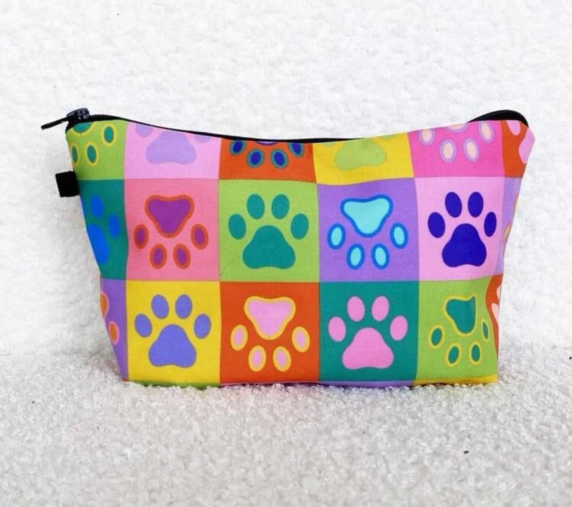 Pouch - polyester with sheen