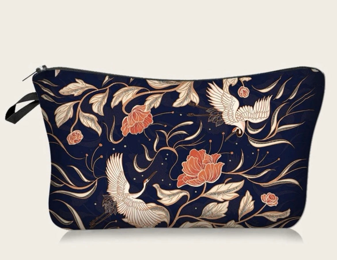 Pouch - polyester with sheen