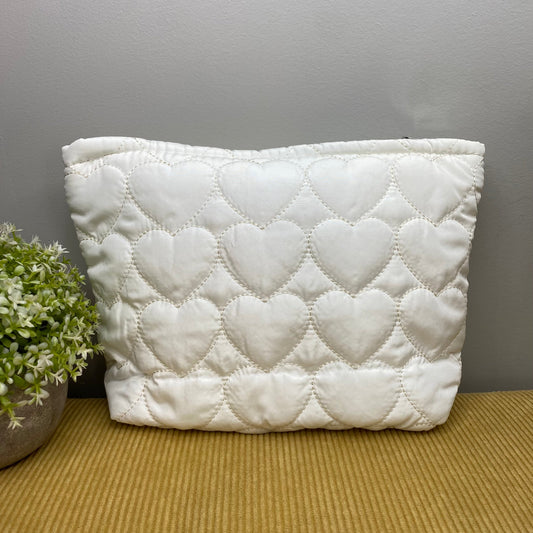 Puffer Pouch - Heart - Off White