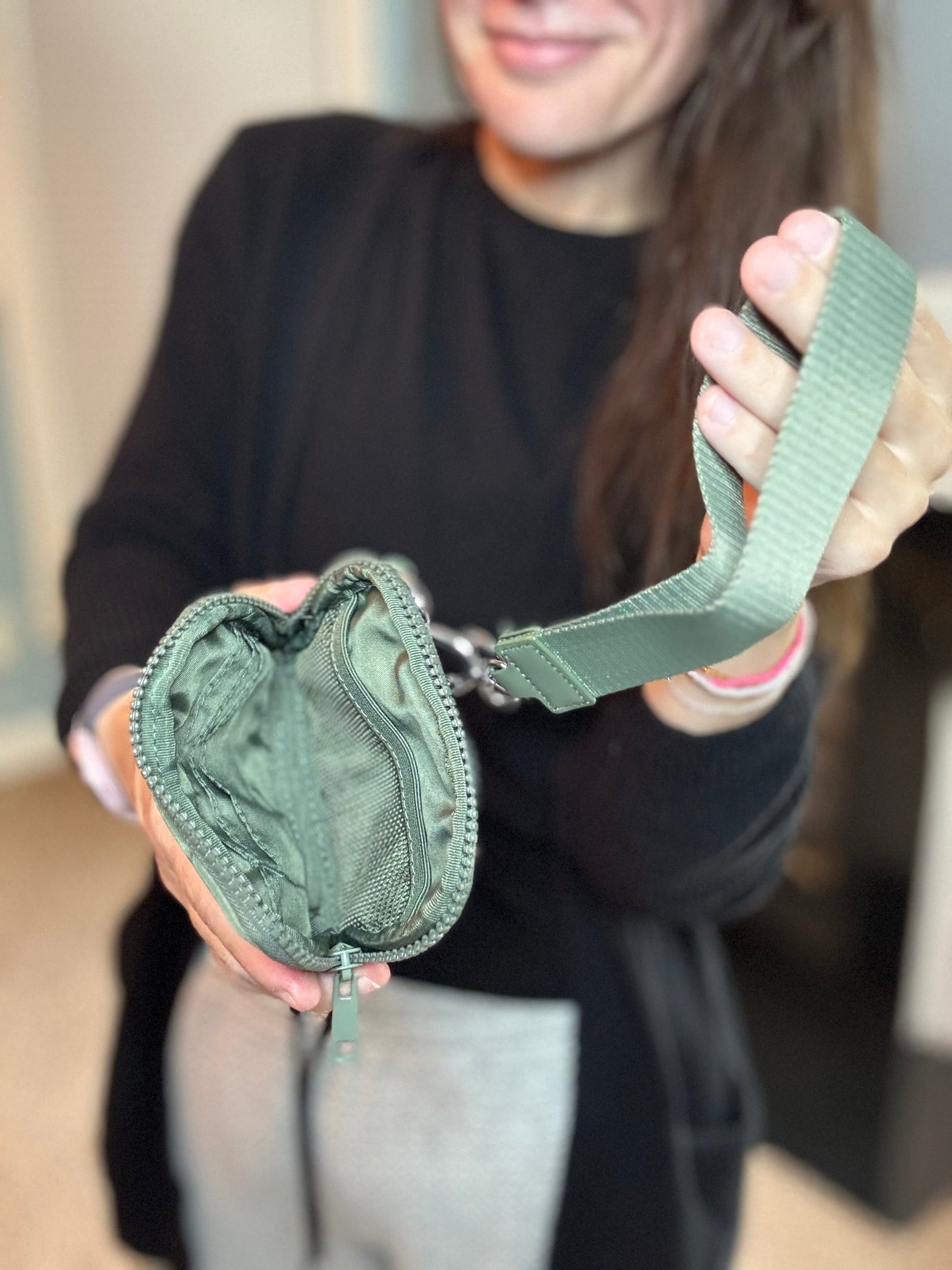 Rue - Nylon Wristlet Wallet - Solid