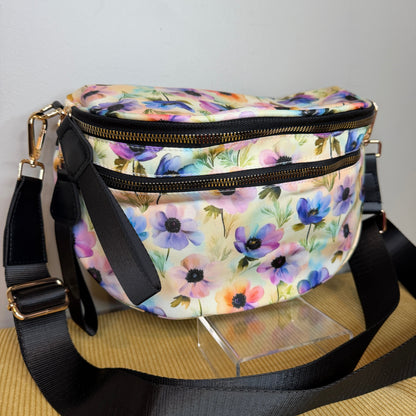 The Roni Nylon Crossbody - Watercolor Poppy Floral
