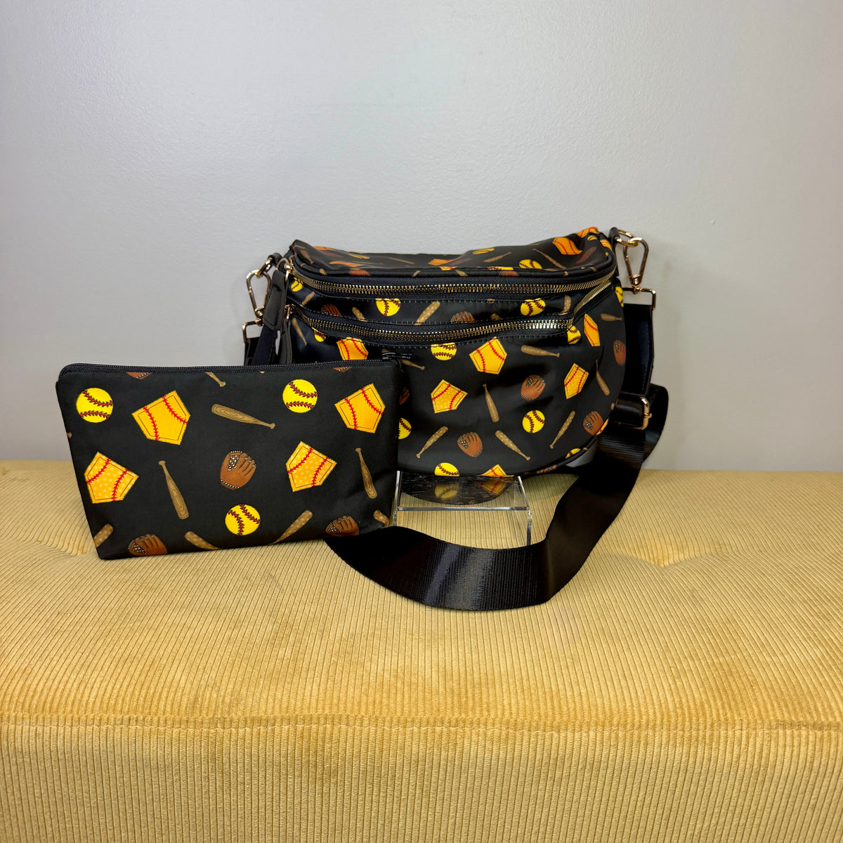 Bundled Set - Roni & Pouch - Softball on Black