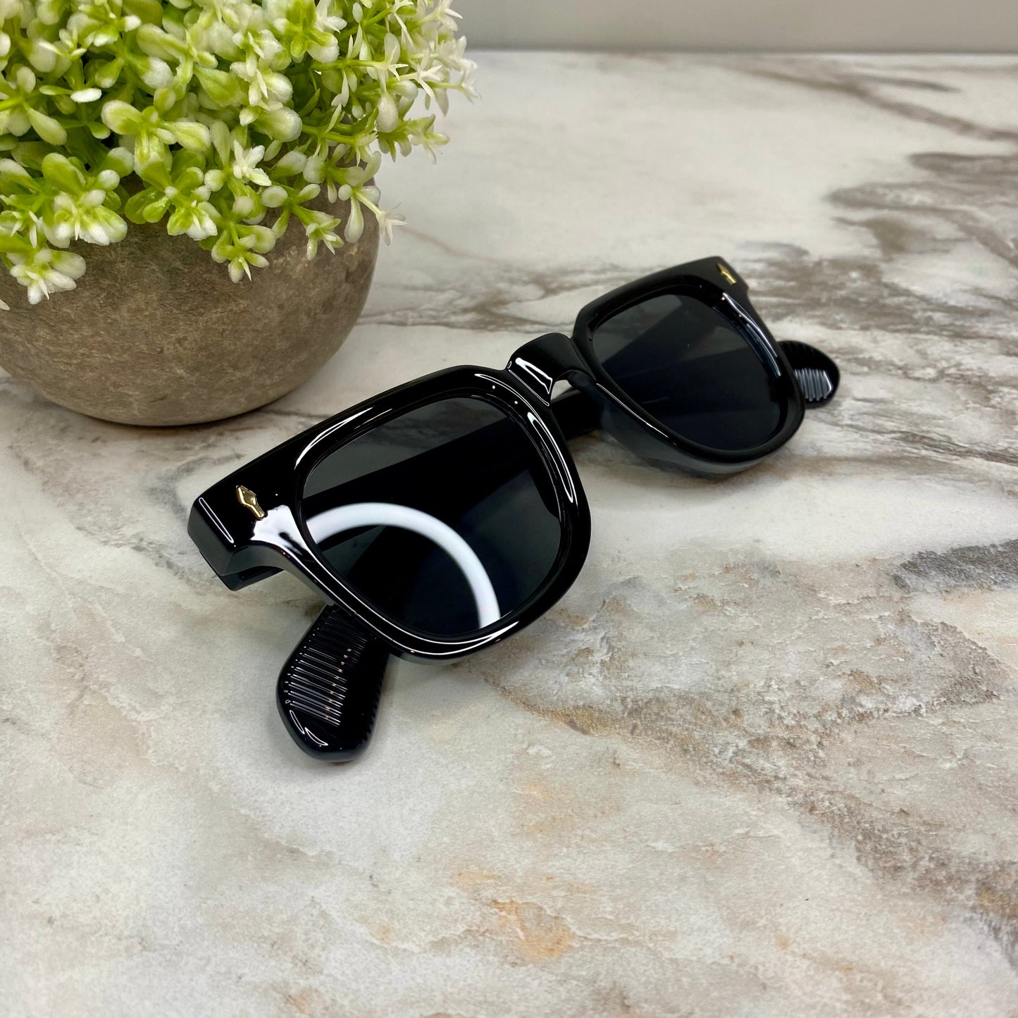 Sunglasses - Style B - Black Black