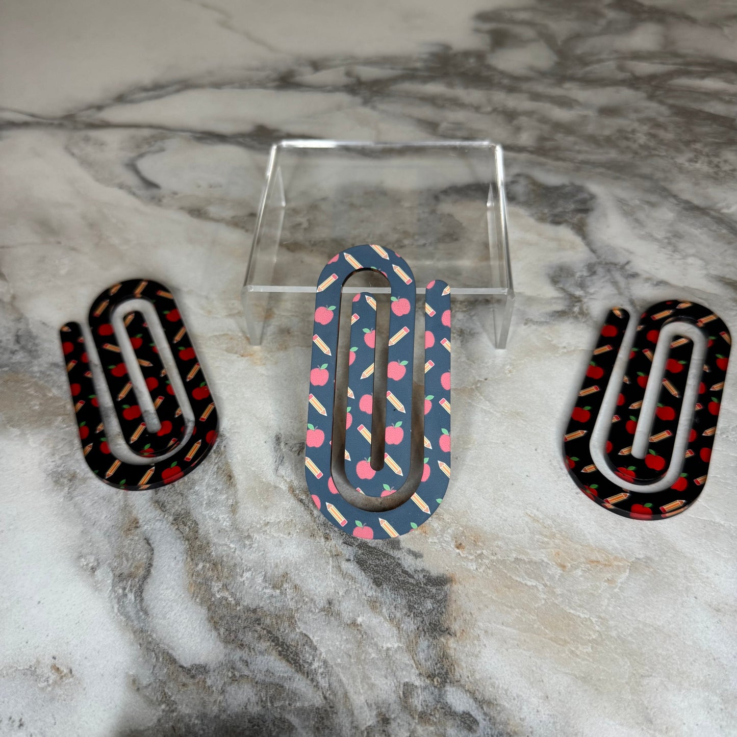 Jumbo Paperclip - Apple Pencil