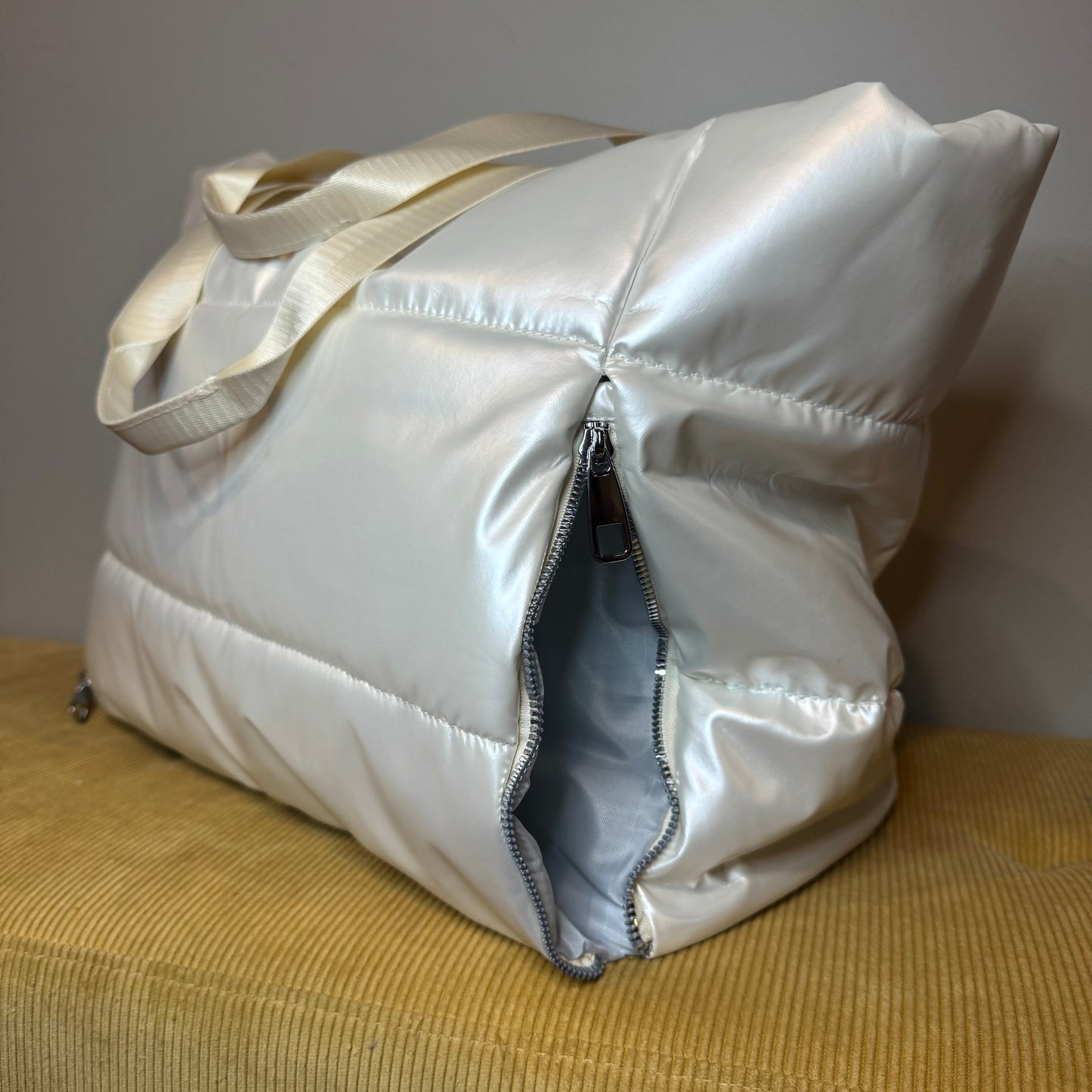 Abby - Puffer Tote - PREORDER