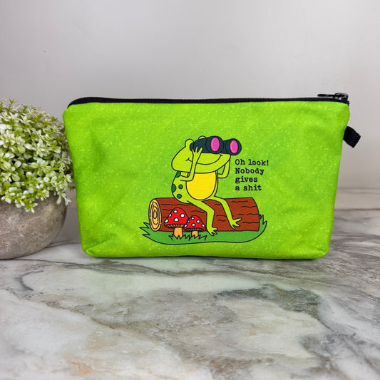 Pouch - Humor, Frog Nobody Gives A Shit