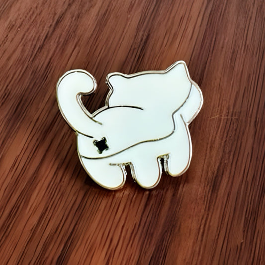 Pin - White Cat Butt