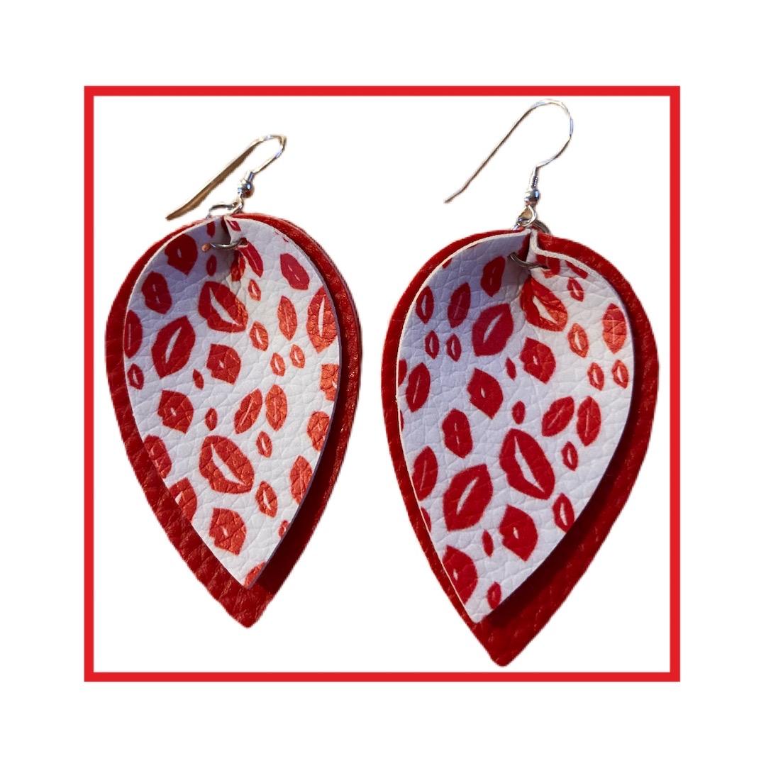 Kiss Leaf Earrings